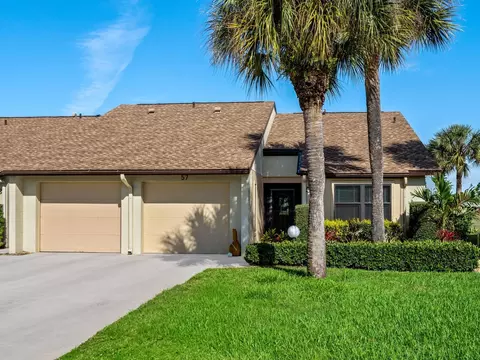 1211 Capri Isles Blvd #57, Venice, FL 34292