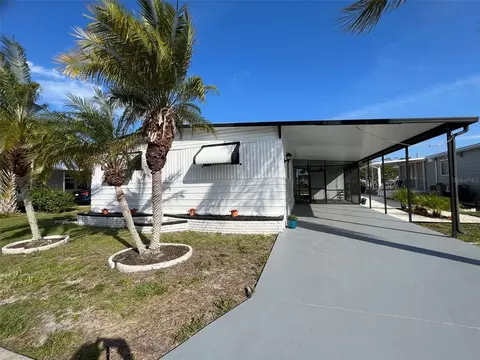 500 Cervina Dr N, Venice, FL 34285