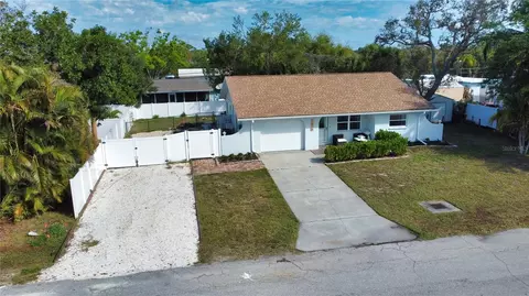 1616 Jupiter Rd, Venice, FL 34293