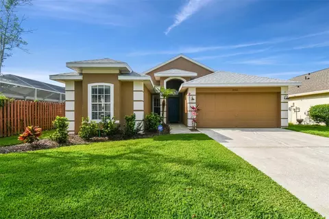 19333 Garden Quilt Cir, Lutz, FL 33558