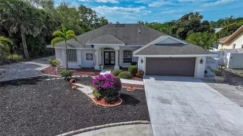 515 Bayside Way, Nokomis, FL 34275