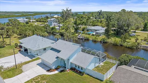 9048 Hilolo Ln, Venice, FL 34293