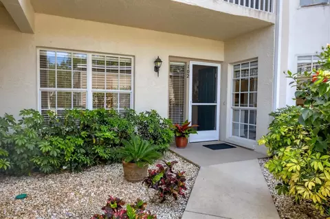 408 Laurel Lake Dr #102, Venice, FL 34292