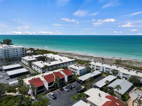 500 Park Blvd S #109, Venice, FL 34285