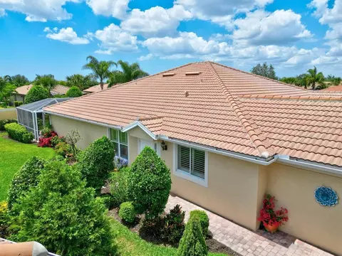19145 Navarro St, Venice, FL 34293