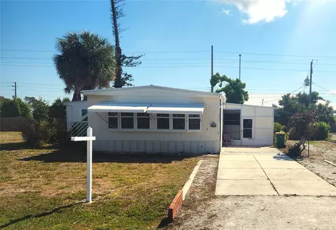 3255 Towhee St, Englewood, FL 34224