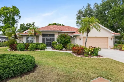 335 Meadow Beauty Ct, Venice, FL 34293