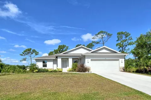 101 Algonquin St, Port Charlotte, FL 33954