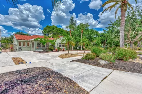 240 San Marco Dr, Venice, FL 34285