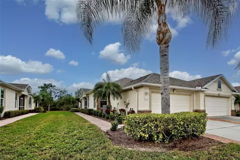 29693 Niagara Ct, Englewood, FL 34223