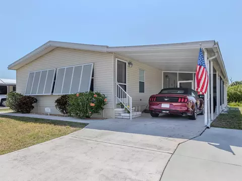 595 Portside Dr, North Port, FL 34287