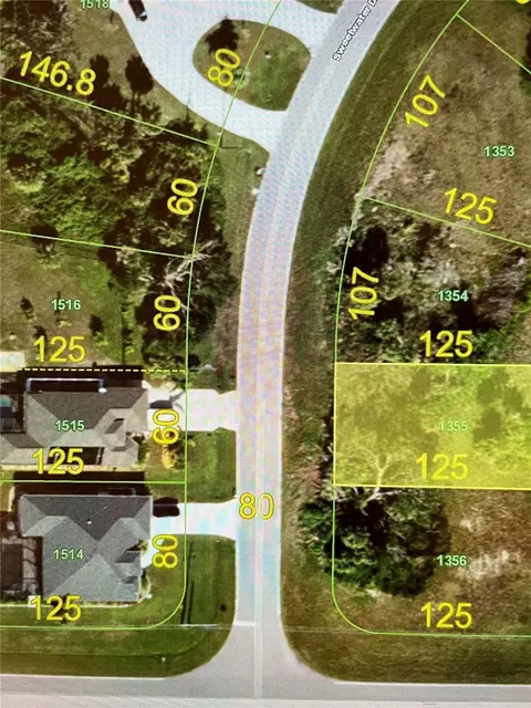 303 Sweetwater Dr, Rotonda West, FL 33947
