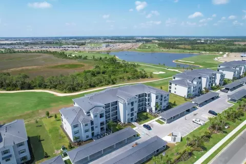 12240 Wellen Golf St #202, Venice, FL 34293