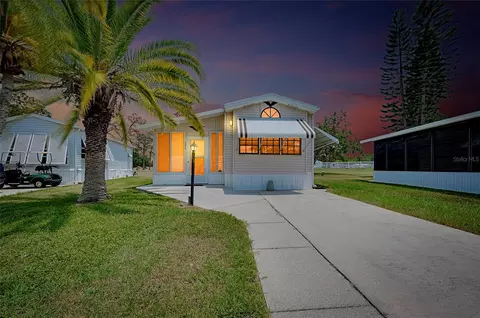 206 Crown Point Dr, Nokomis, FL 34275