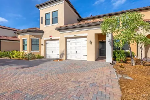 10205 Staggerbush Dr #201, Venice, FL 34293