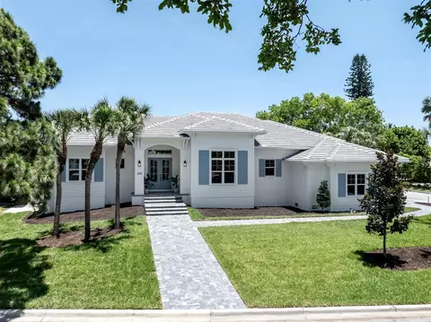 625 S Owl Dr, Sarasota, FL 34236