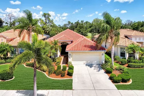3648 Whispering Oaks Dr, North Port, FL 34287