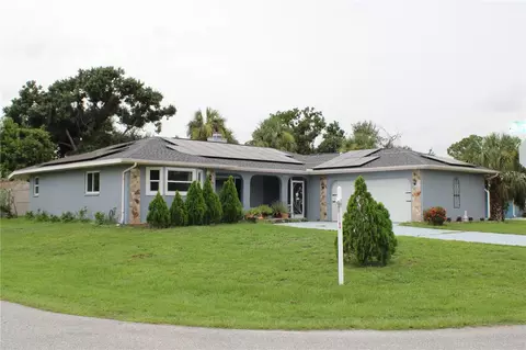 2211 Hardey St, Punta Gorda, FL 33980