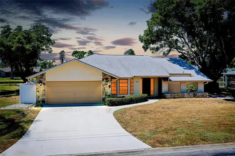 148 Hourglass Dr, Venice, FL 34293