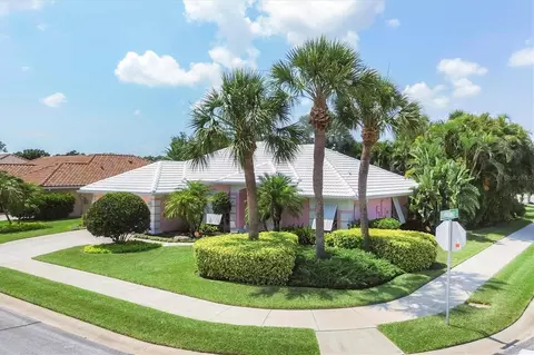 327 Roseling Cir, Venice, FL 34293