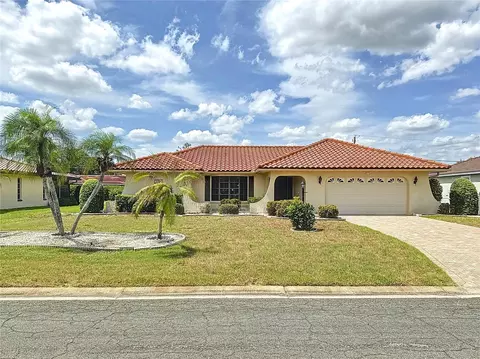 313 Angelico Dr, Nokomis, FL 34275