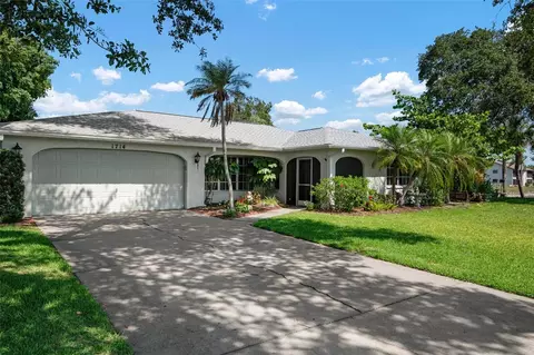 1714 Reef Ct, Venice, FL 34293