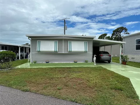 220 Outer Dr E, Venice, FL 34285