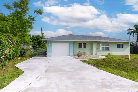 3460 Shamrock Dr, Venice, FL 34293