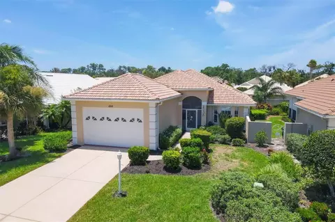 1310 Berkshire Ct, Venice, FL 34292