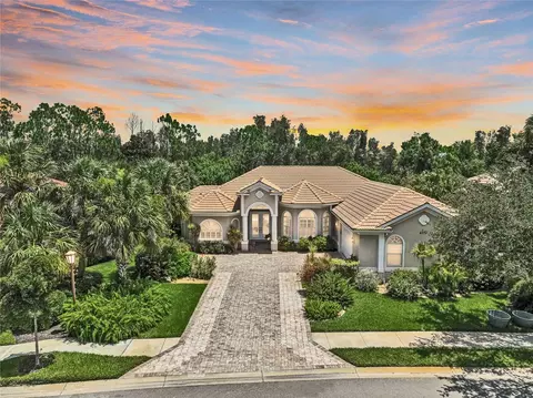 4376 Corso Venetia Blvd, Venice, FL 34293