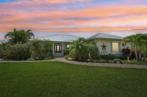 436 Alligator Dr, Venice, FL 34293