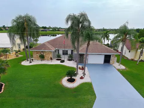 25426 Saint Helena Ln, Punta Gorda, FL 33983
