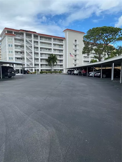500 The Esplanade N #404, Venice, FL 34285
