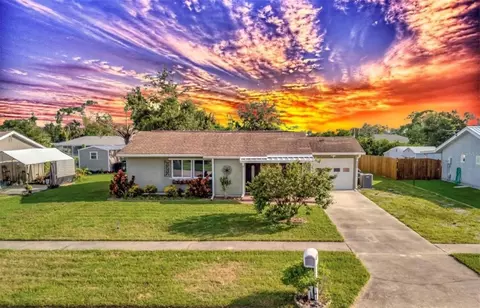 5507 Kenwood Dr, North Port, FL 34287