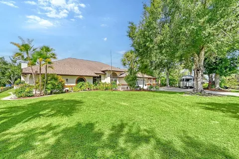 499 Viceroy Ter, Port Charlotte, FL 33954
