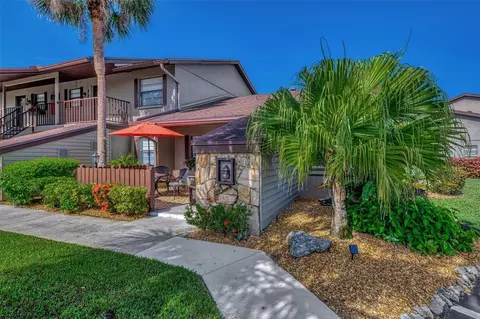 927 Capri Isles Blvd #15, Venice, FL 34292
