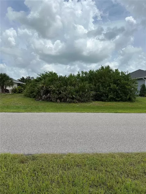 154 Lime Tree Park, Rotonda West, FL 33947