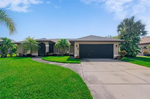 12 Pinehurst Pl, Rotonda West, FL 33947
