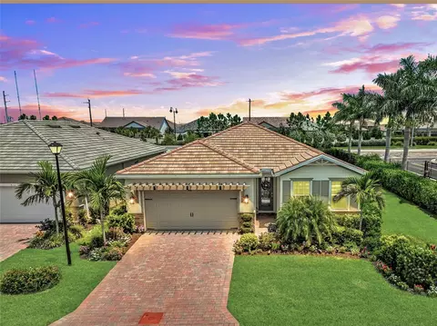 908 Padilla Ct, Venice, FL 34292