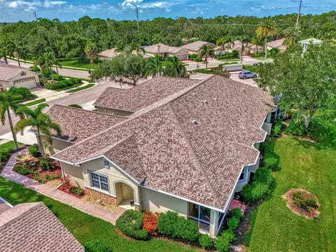 9224 Coachman Dr, Venice, FL 34293