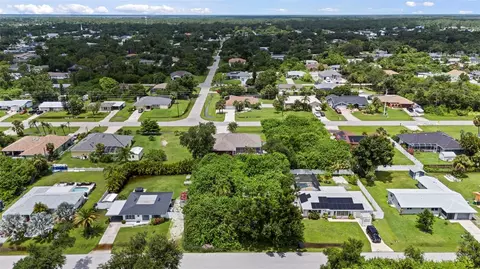 256 Chamber St NW, Port Charlotte, FL 33948