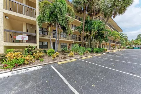 315 30th Ave W #B309, Bradenton, FL 34205
