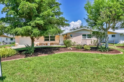 401 Peach St, Venice, FL 34285