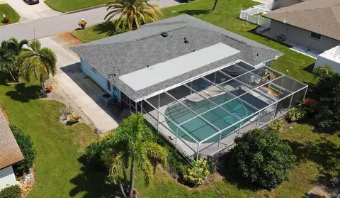 221 Malvern Dr, Venice, FL 34293