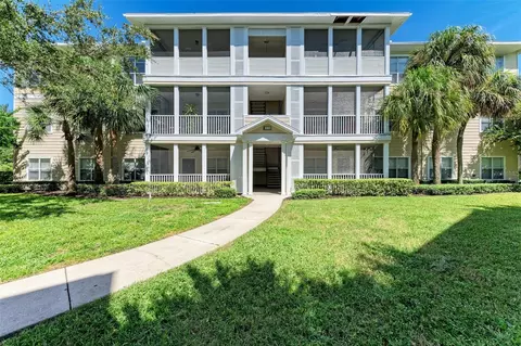 4802 51st St W #711, Bradenton, FL 34210