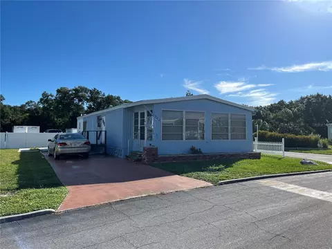 540 Cervina Dr N, Venice, FL 34285