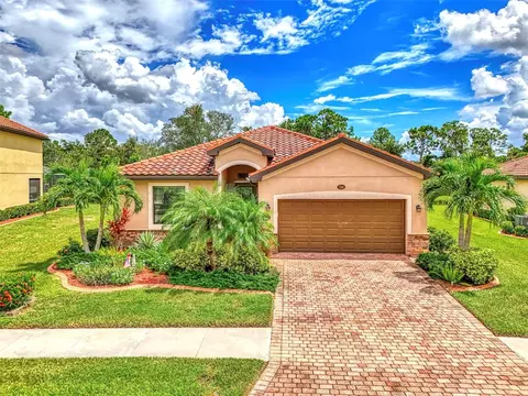 12261 Canavese Ln, Venice, FL 34293