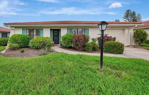 5103 Greencroft Rd, Sarasota, FL 34235