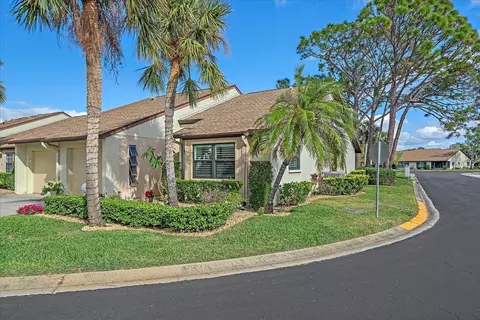 1211 Capri Isles Blvd #96, Venice, FL 34292