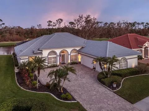 748 Egret Walk Ln, Venice, FL 34292